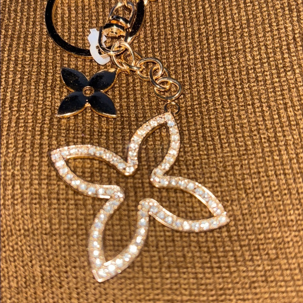Gold Tone charm Keychain with Crystal floral Accents - Picture 4 of 9